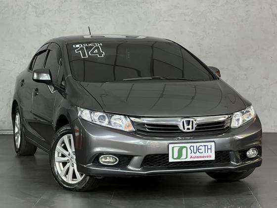HONDA CIVIC 1.8 LXS 16V FLEX 4P AUTOMÁTICO HONDA CIVIC 1.8 LXS 16V FLEX 4P AUTOMÁTICO